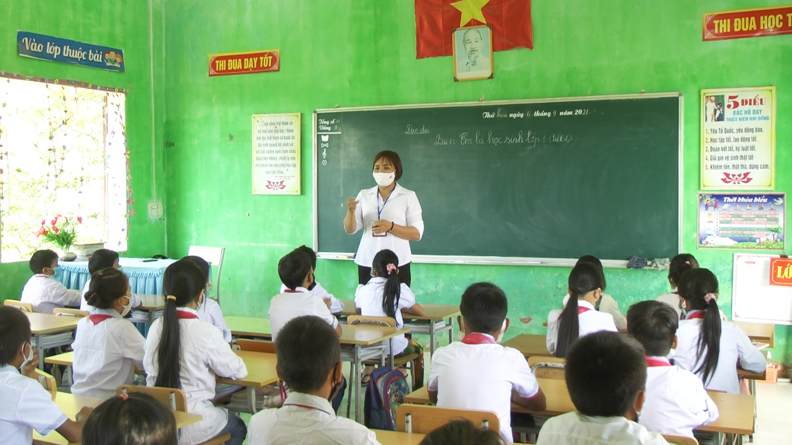 Các đơn vị trường học tại xã Nghĩa Thuận nỗ lực trong duy trì sỹ số học sinh trong năm học mới.