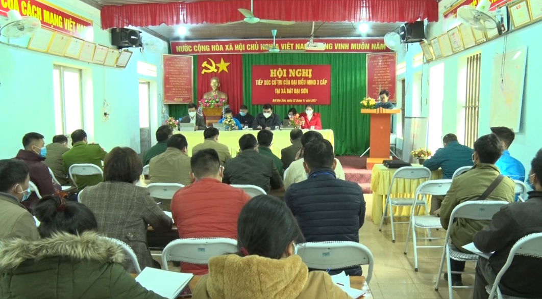Đại biểu HĐND tỉnh tiếp xúc cử tri tại xã Bát Đại Sơn, huyện Quản Bạ