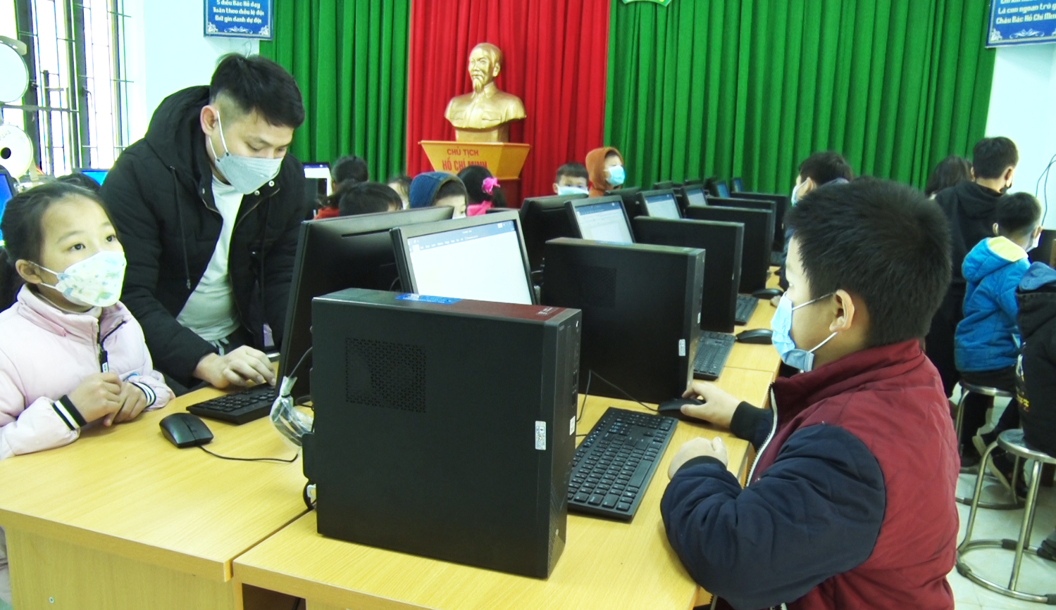Hiệu quả từ Dự án của ActioNaid Việt Nam tại trường PTDT BT Tiểu học Cán Tỷ.