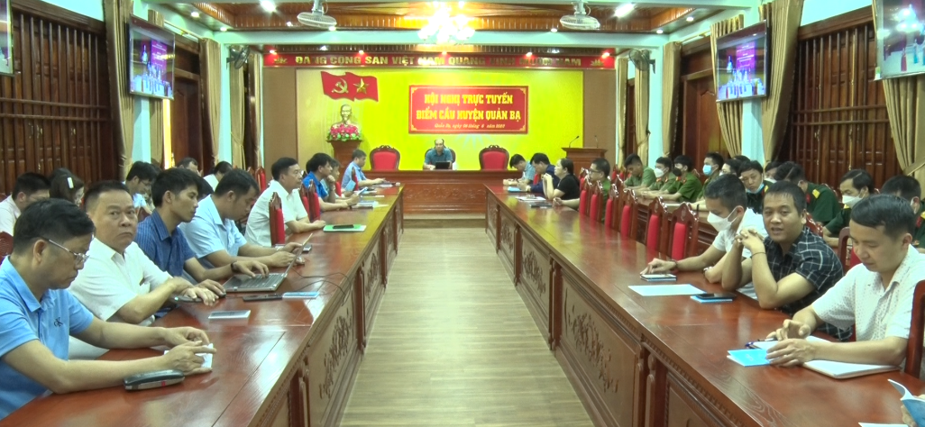 Điểm cầu Quản Bạ dự Hội nghị phát động Giải báo chí của Đảng bộ tỉnh Hà Giang về xây dựng Đảng năm 2022