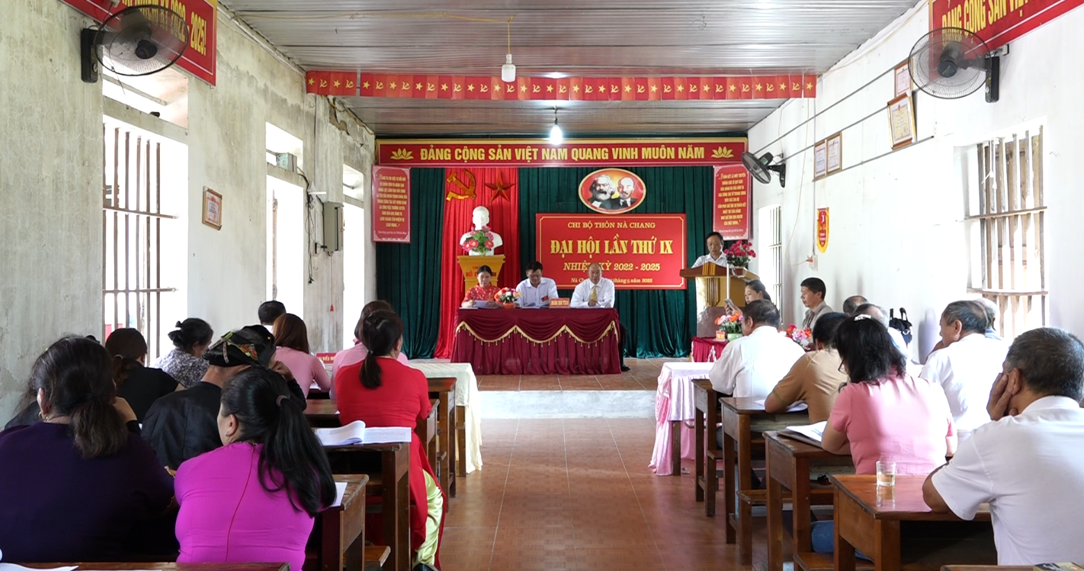 Quản Bạ: Đại hội chi bộ thôn Nà Chang, TT Tam Sơn.