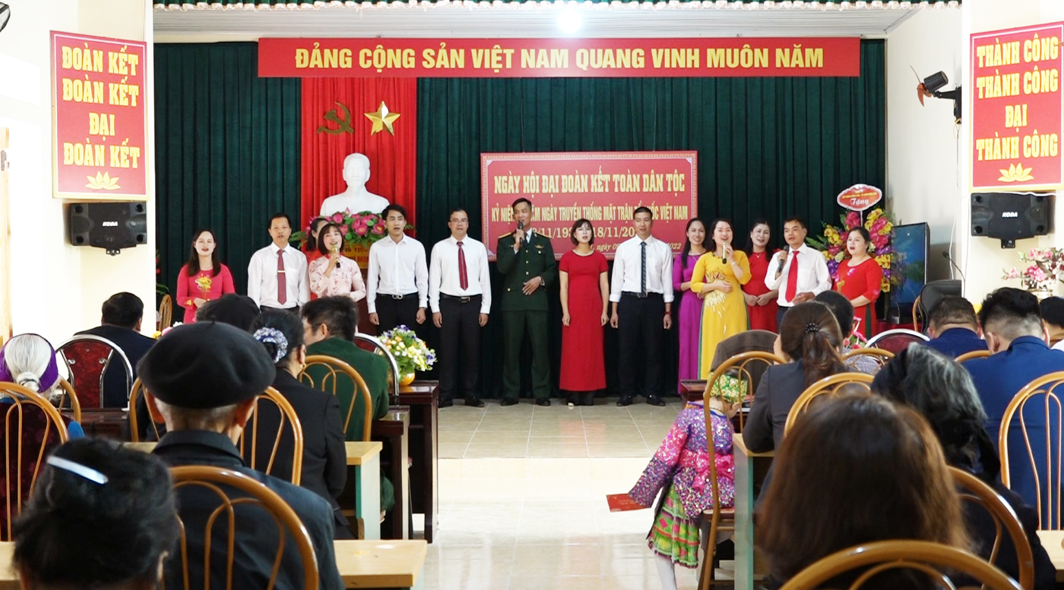 Quản Bạ. Ngày Hội đại đoàn kết dân tộc năm 2022 tại Tổ 1, thị trấn Tam Sơn.